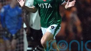 Stockport breeze past Port Vale to climb to top of League One table