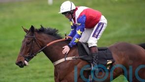 Hansard fares best of Moore trio in Lingfield monopoly