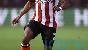 Promotion-chasing Lincoln hit five past Peterborough to stretch unbeaten run