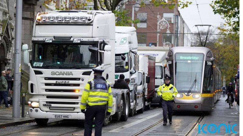 Truckers&rsquo; fuel protest blocking up Dublin city is &lsquo;not the way to do business&rsquo;