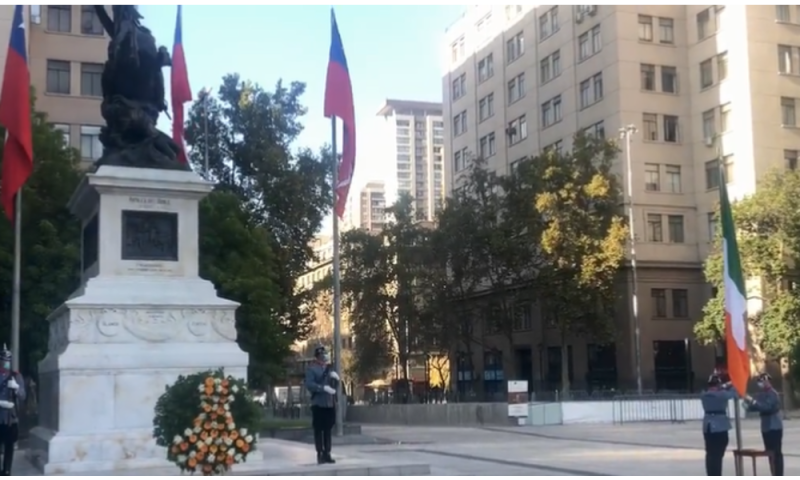 Amhr&aacute;n na bhFiann plays in Chilean capital to honour Irish roots of founding father