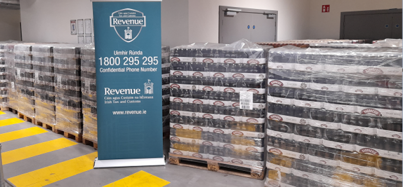 Revenue seize smuggled beer and wine at port valued at nearly &euro;400,000