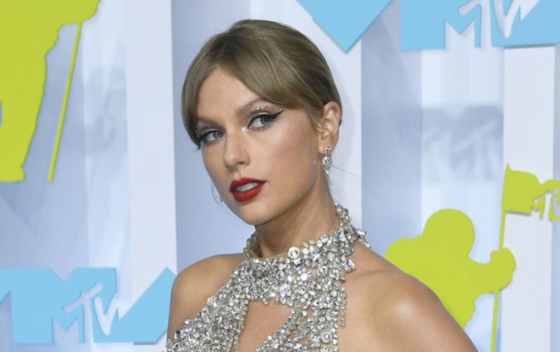 'Running home to your sweet nothings' - Taylor Swift references Irish county in song on new album