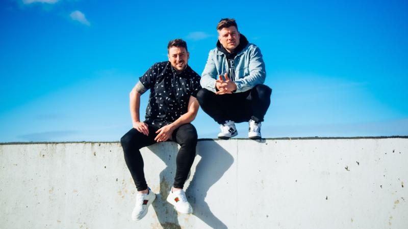 The 2 Johnnies to host brand new TV show