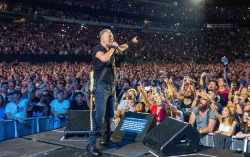 Bruce Springsteen Irish dates 2024: What time do tickets go on general sale tomorrow?