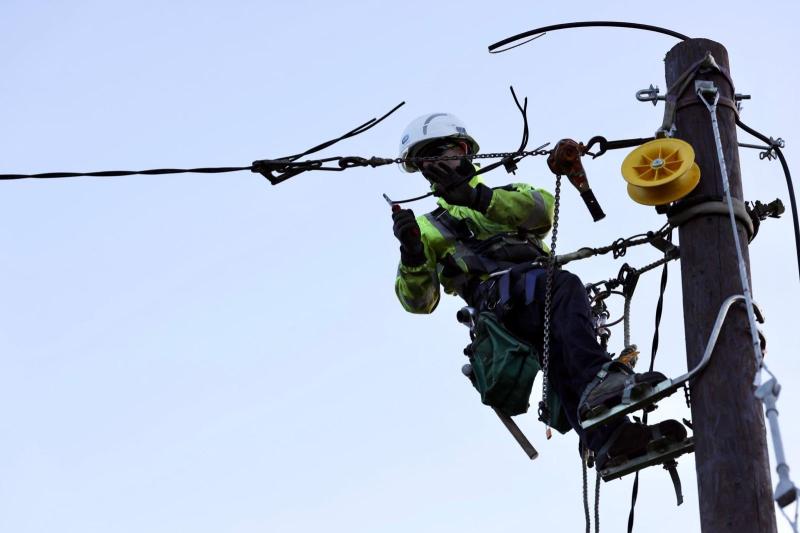 Irish Defence Forces assist in power restoration efforts for over 720k Irish homes