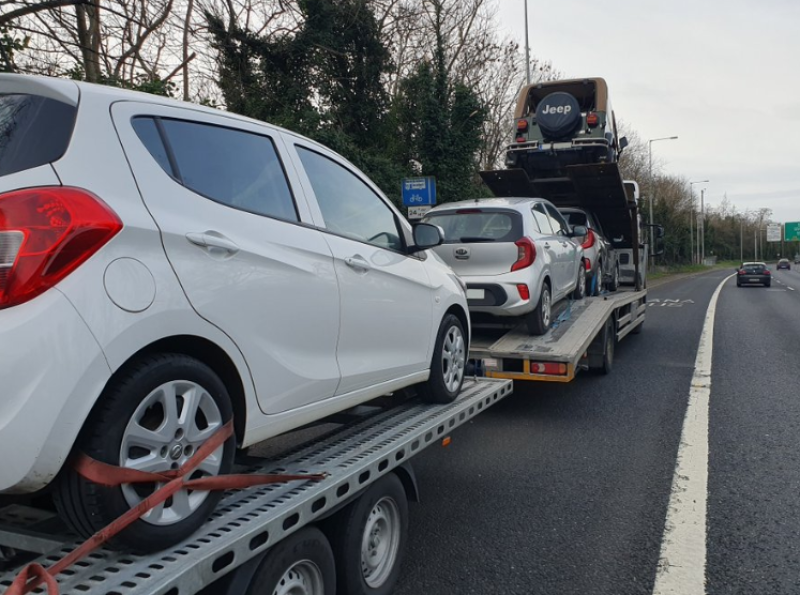 Garda&iacute; catch learner permit holder illegally driving car transporter