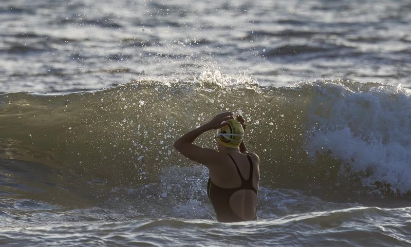 'Consider wearing a wetsuit' - Swimmers urged to stay safe in cold water this bank holiday