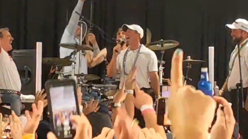 WATCH: Rory McIlroy sings to fans as he celebrates Zurich Classic win with Shane Lowry