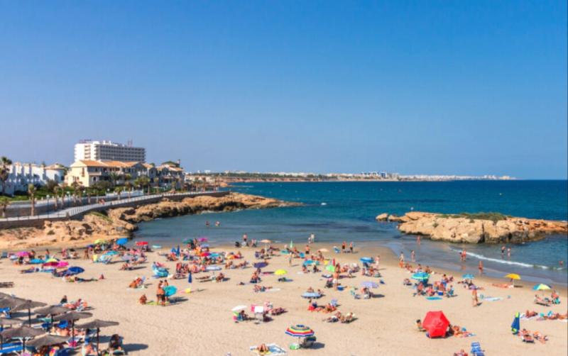 Irishman drowns while swimming off the coast of Spain