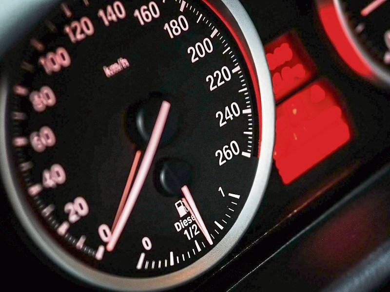 Garda&iacute; 'gravely concerned' as driver going 196 km/h one of 211 caught speeding in weekend operation
