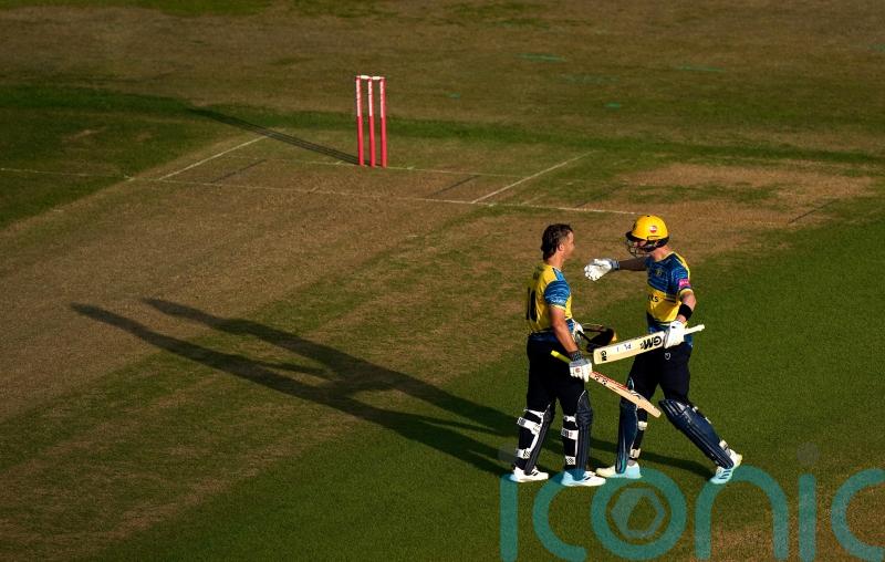 Sam Hain and Adam Hose power Bears to record total as T20 batters have a Blast