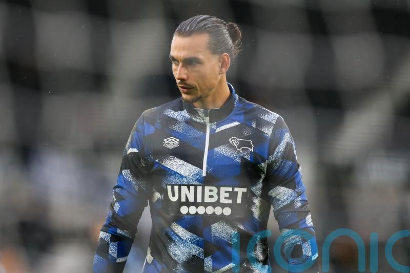 Aberdeen agree deal for Derby goalkeeper Kelle Roos