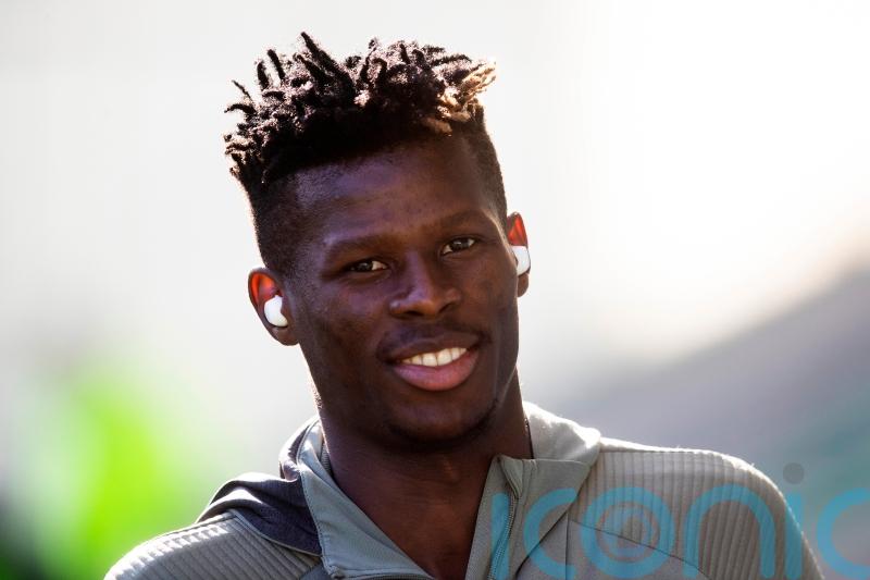 Watford sign striker Vakoun Bayo