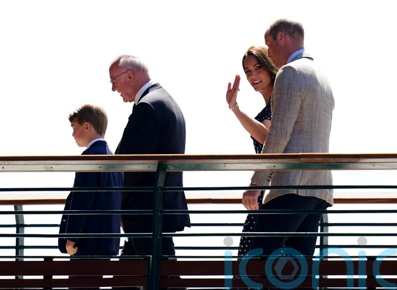Kate, William and George arrive at Wimbledon for &lsquo;electrifying&rsquo; men&rsquo;s final