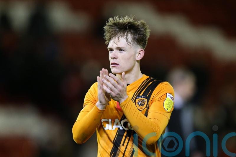 Brentford agree club-record &pound;16m deal for Hull midfielder Keane Lewis-Potter