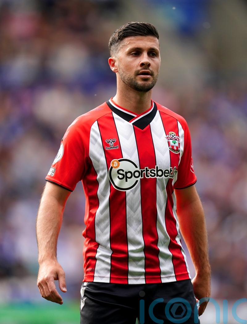 Shane Long makes &lsquo;fairytale&rsquo; return to Reading