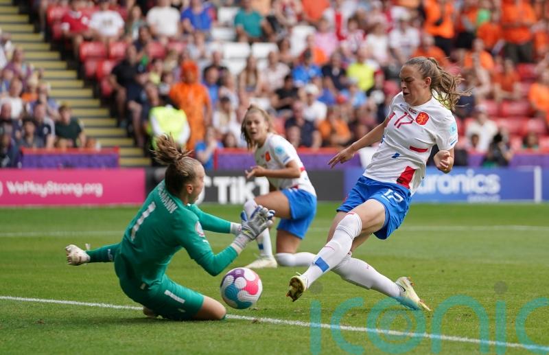 Romee Leuchter nets late brace as Netherlands ease into Euro 2022 quarter-finals