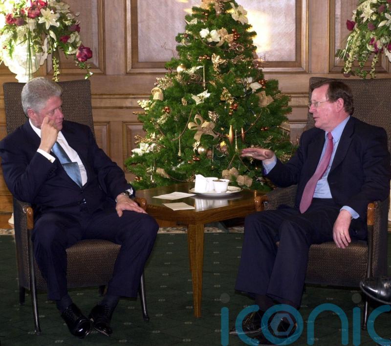 Bill Clinton hails Lord Trimble for helping to bring peace to Northern Ireland