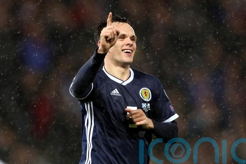 Lawrence Shankland happy to be playing under Robbie Neilson again at Hearts