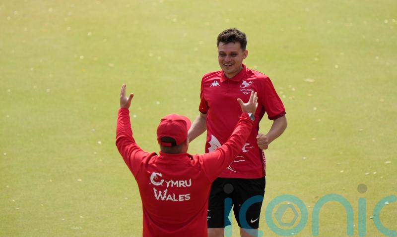Wales hold on to defend Commonwealth Games men&rsquo;s pairs bowls title