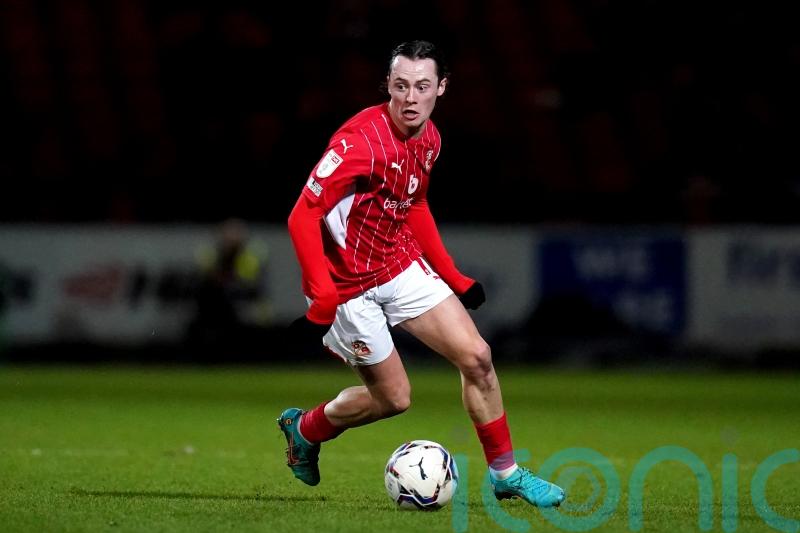 Swindon hold on for Salford draw after Harry McKirdy first-half dismissal