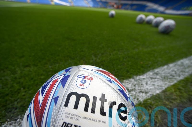 Barnet beat 10-man Halifax