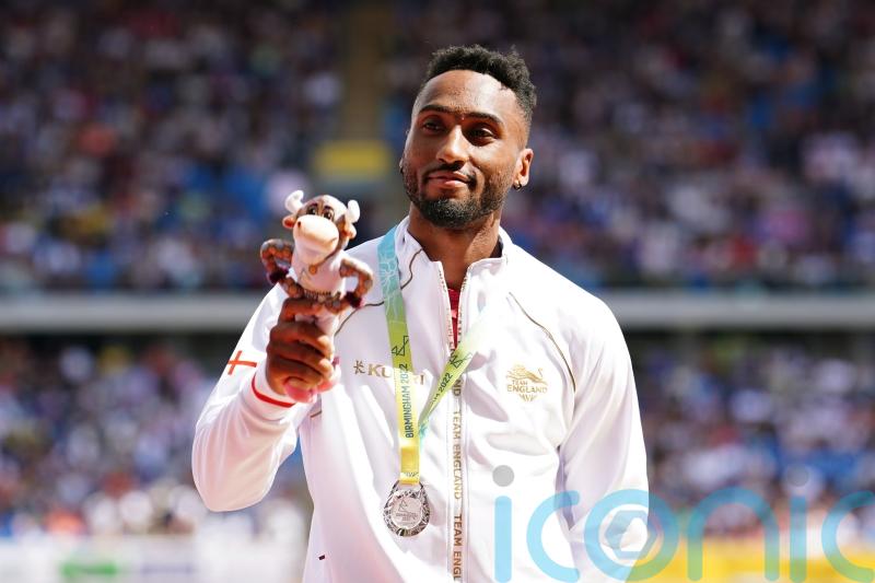 Matt Hudson-Smith beaten to 400m gold by Zambia&rsquo;s Muzala Samukonga