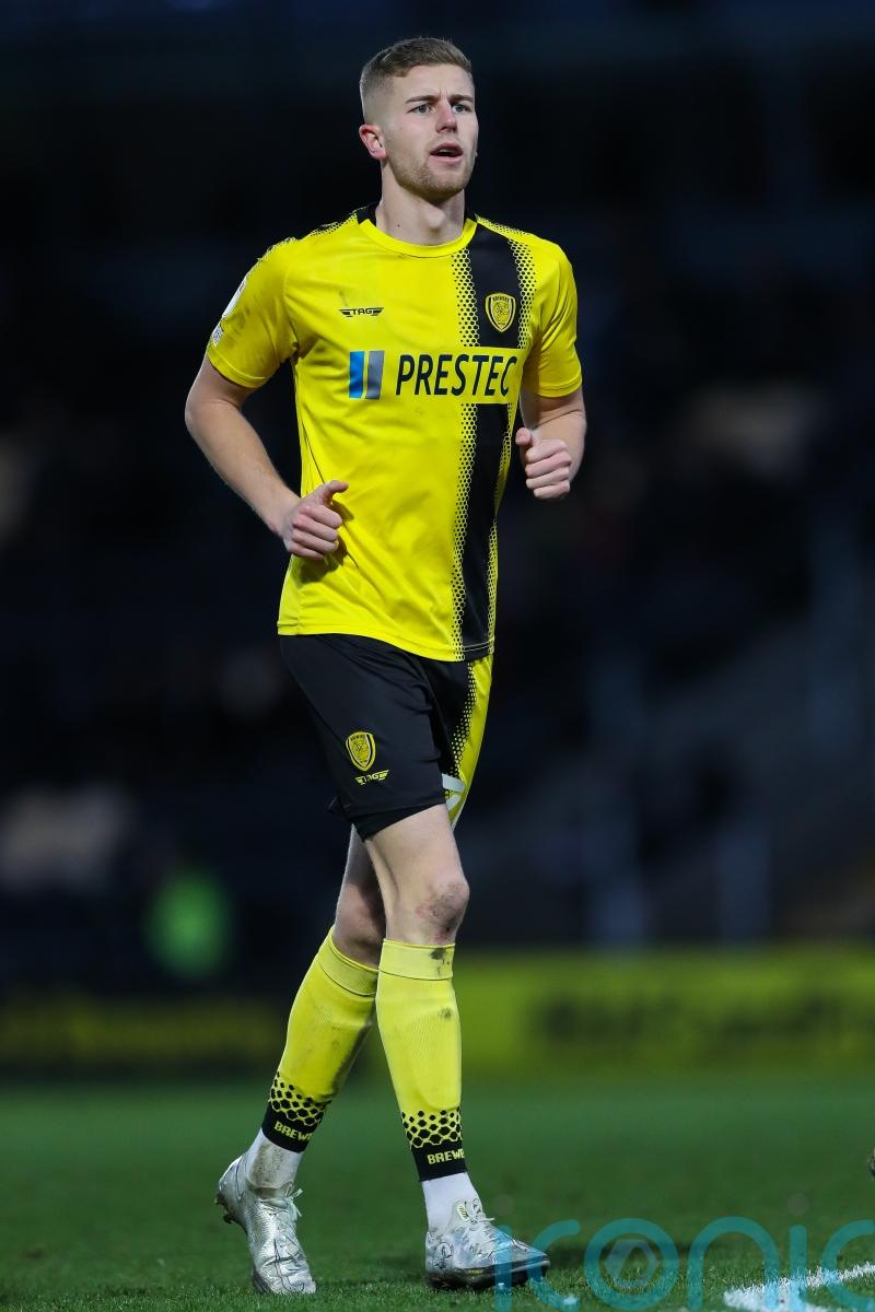 Ryan Leak nets late winner as Salford edge lowly Newport to top League Two