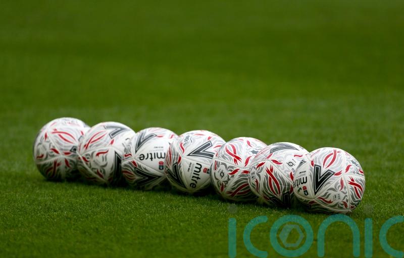 Louis Dennis nets winner as Bromley overcome 10-man Torquay