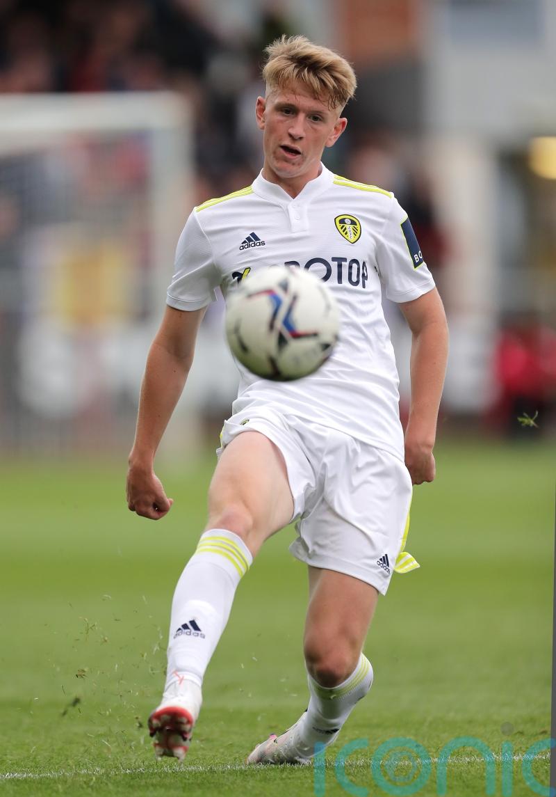 Leeds prospect Stuart McKinstry returns to Motherwell on loan