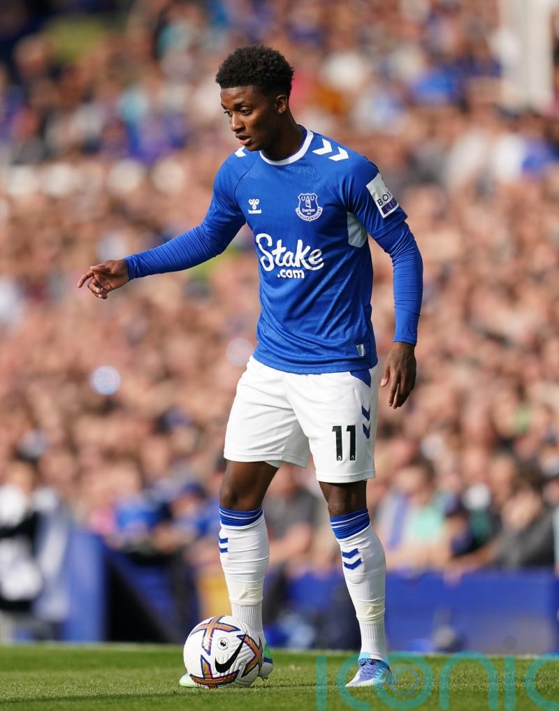 Late Demarai Gray strike earns Everton point against Nottingham Forest