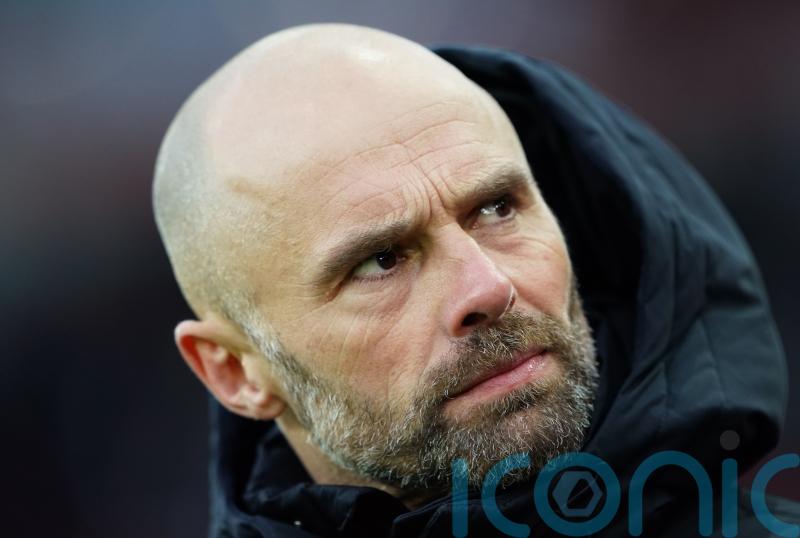 Paul Warne &lsquo;really proud&rsquo; to have Richard Wood as Rotherham&rsquo;s captain