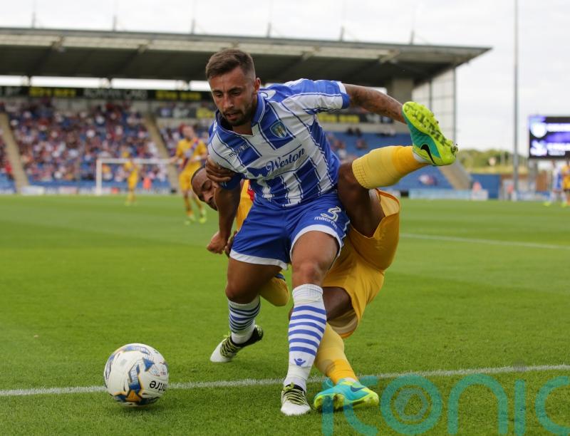 Ten-man Wealdstone battle to draw with Yeovil