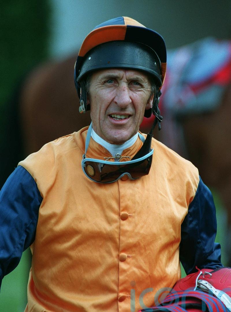 &lsquo;One of the best&rsquo; &ndash; Raymond remembers Haydock Sprint sensation Sheikh Albadou