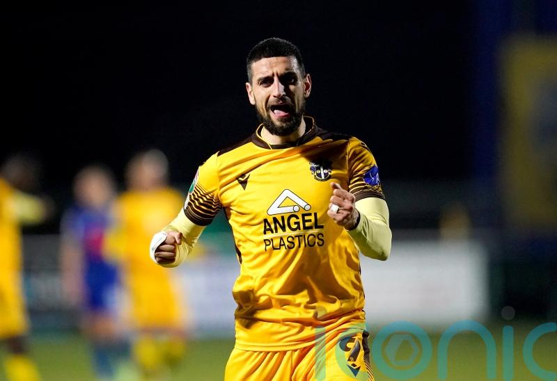 Omar Bugiel remains doubtful for Sutton&rsquo;s clash with Harrogate