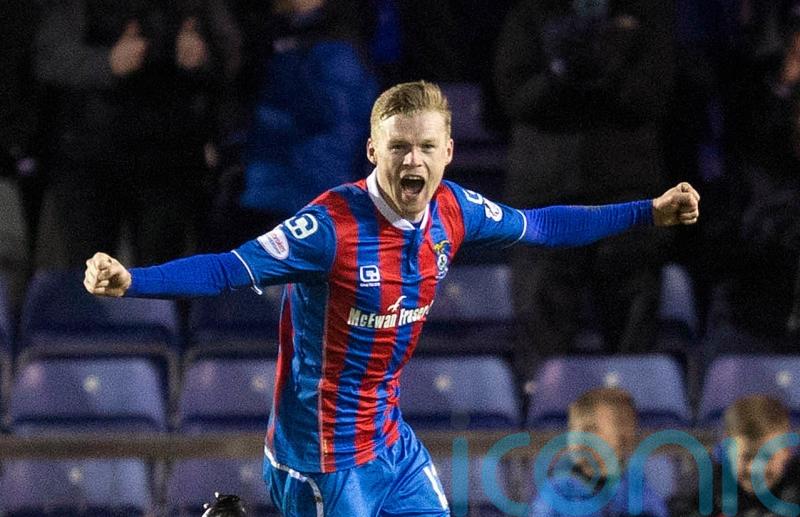 Inverness win at Raith Rovers with Scott Allardice and Billy Mckay on target