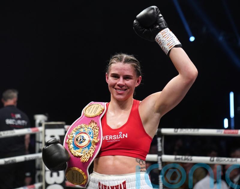 Not good for fighters &ndash; Savannah Marshall trainer unhappy with late cancellation