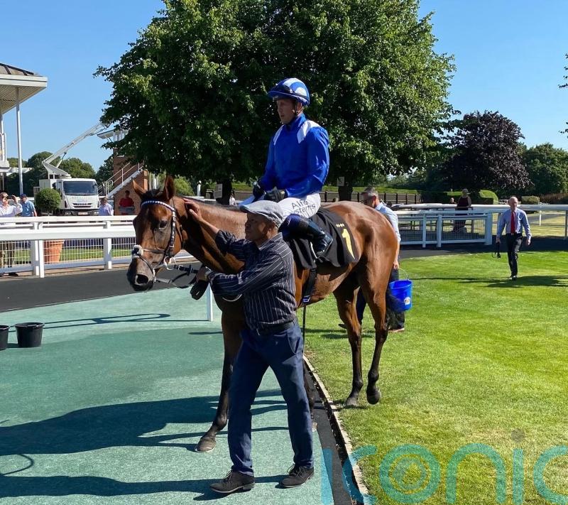 Shaara holds on in Yarmouth thriller