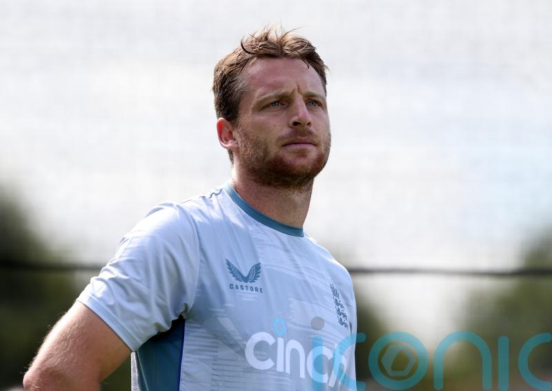 Jos Buttler begins England&rsquo;s Pakistan tour by announcing flood appeal donation