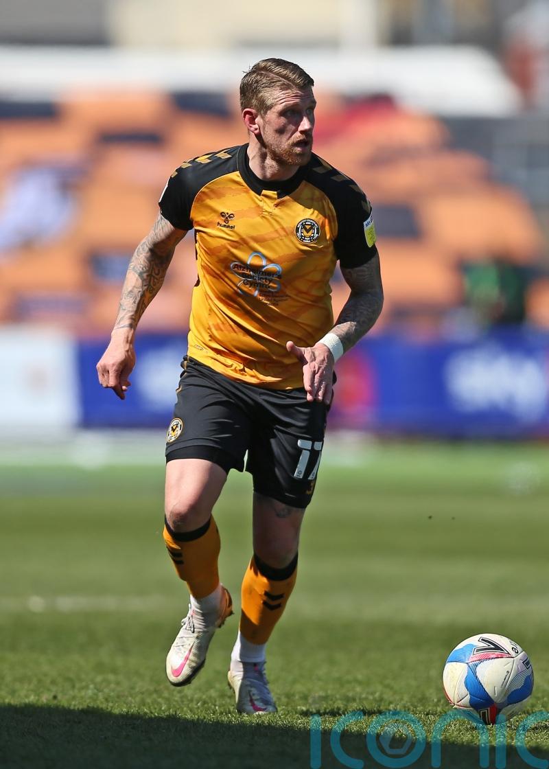 Scot Bennett expected to line up for Newport against Barrow