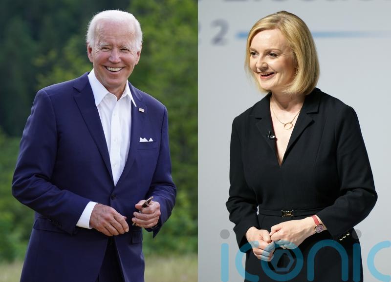 Liz Truss flying to New York for meetings with Biden and Macron