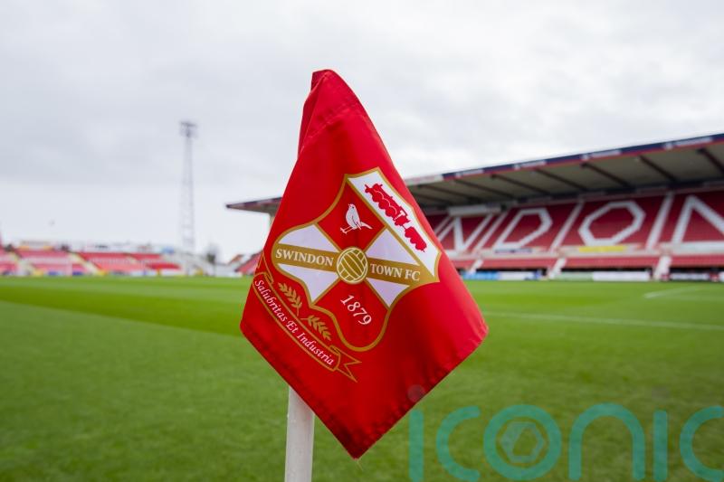 Scott Lindsey hails &lsquo;ridiculously hard-working&rsquo; Swindon after win over Grimsby