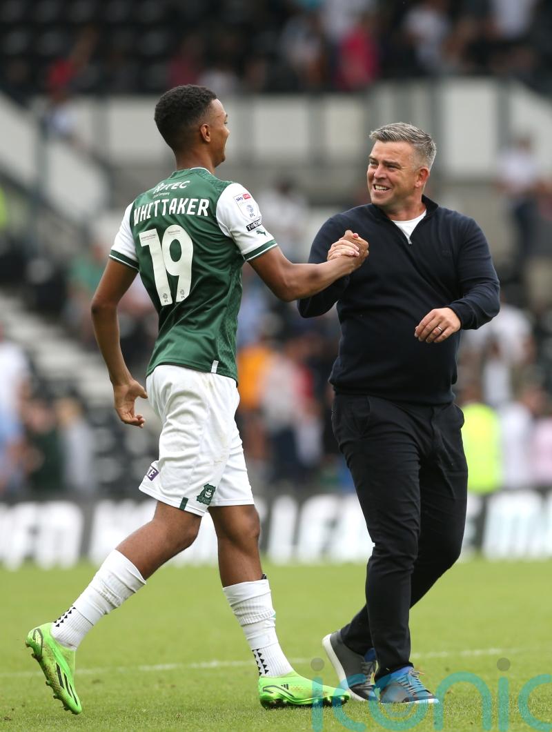 Plymouth beat Ipswich to take top spot in League One