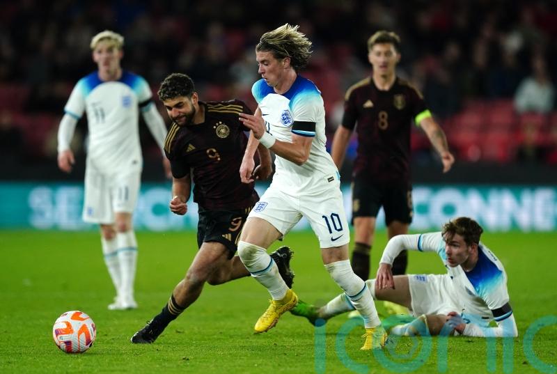 Conor Gallagher&rsquo;s application has been great, says Young Lions boss Lee Carsley