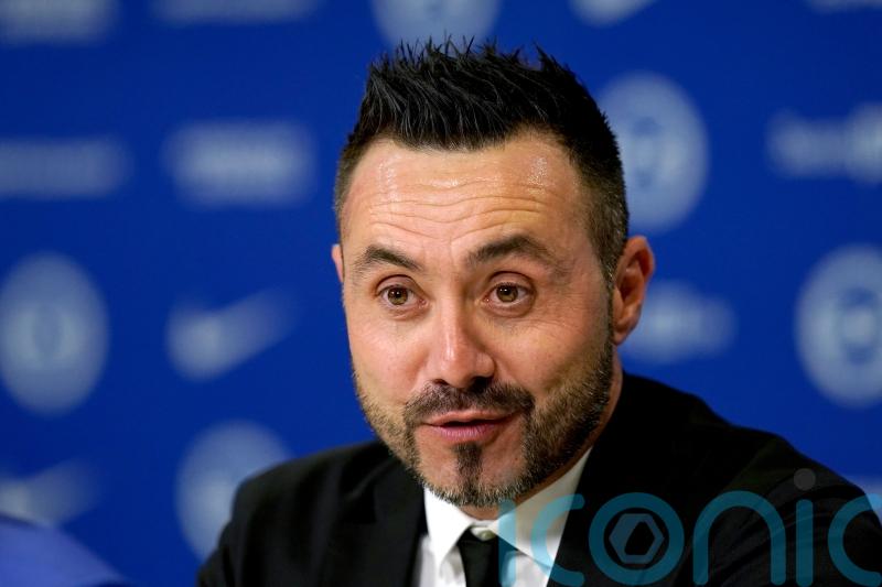 Roberto De Zerbi won&rsquo;t tinker too much on his Brighton debut at Liverpool