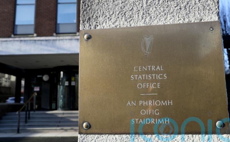 Unemployment rate remains steady as labour market &lsquo;holds its nerve&rsquo;