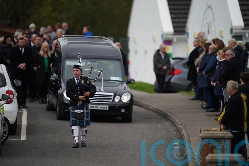 Hundreds of mourners attend first funerals for Donegal explosion victims