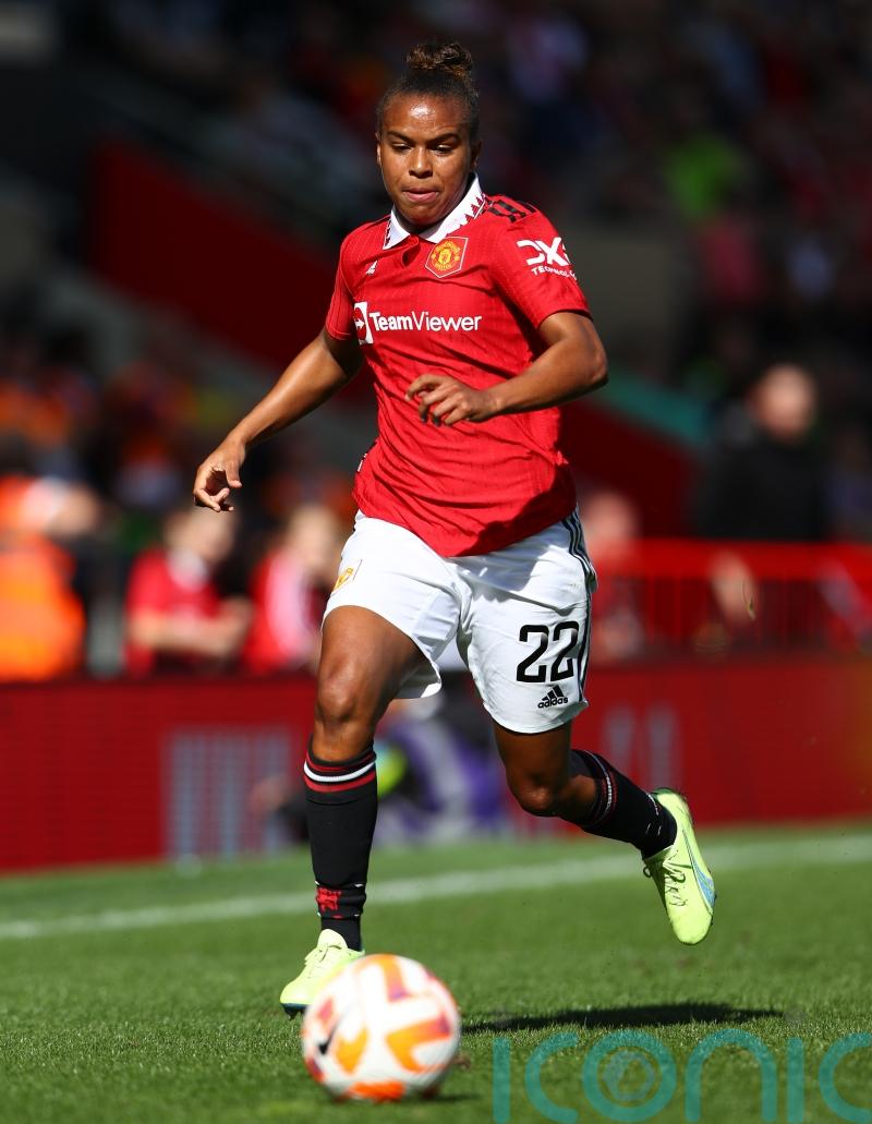 Nikita Parris keeps Manchester United level with Arsenal in tight WSL title race