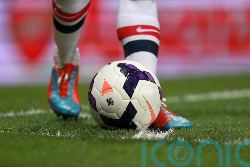 Morecambe strike direct from corner to deny Wycombe